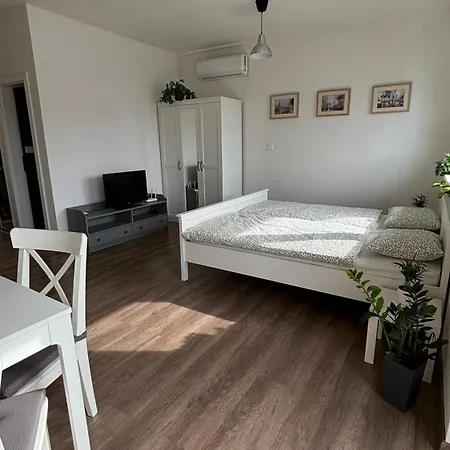 Apartament Trio *